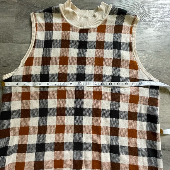 LOFT Outlet mock neck sleeveless sweater size XL - Picture 2 of 3